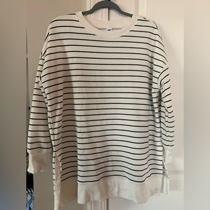 Oversized Vintage Tunic Sweatshirt for Women | Old Navy Petite Medium Black new